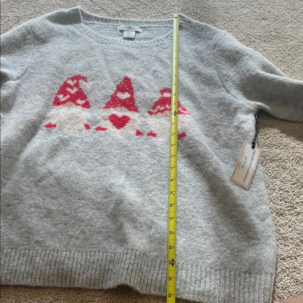 NWT Cupcakes & Cashmere Festive Gnomes Ugly Christmas Holiday Sweater Grey Large - Picture 8 of 10